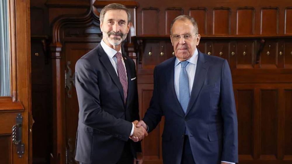 Lavrov Slovakiyanın XİN rəhbəri ilə Ukraynadakı vəziyyəti müzakirə edib