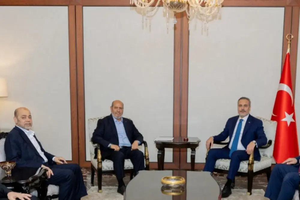 Hakan Fidan HƏMAS nümayəndə heyəti ilə görüşüb