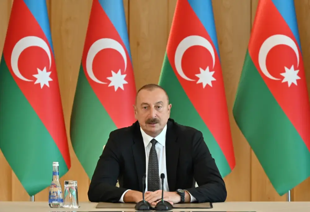 Prezident: "Media ictimai rəyin formalaşmasına, dialoq və əməkdaşlıq imkanlarına təsir göstərə bilən qüvvədir"