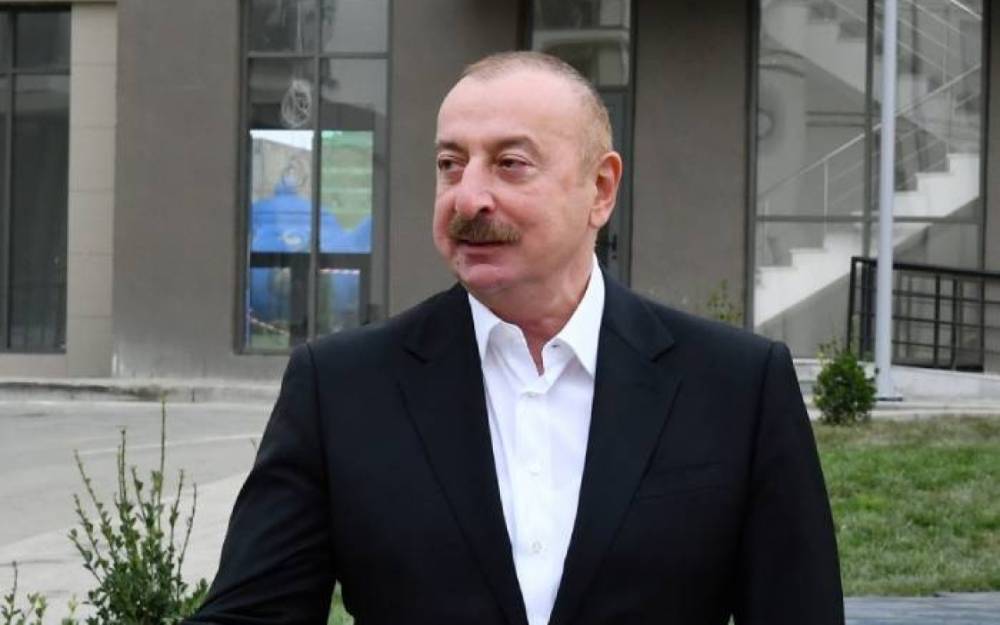 Prezident 4 kəndin sakinləri ilə görüşdü